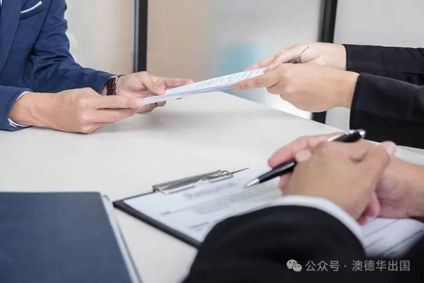 1765444961524383.png 3.webp.png